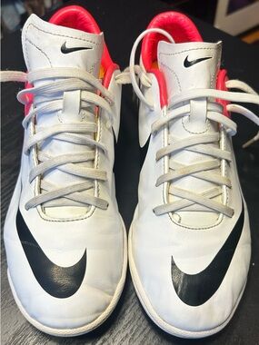 Nike Mercurial Victory III IC size 5.5Y